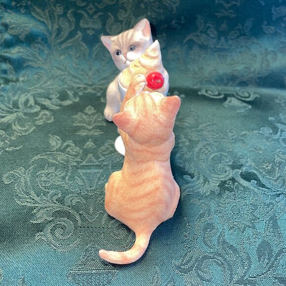 Like New Lenox Sundae Social Cat Statue - Picture 6 of 11